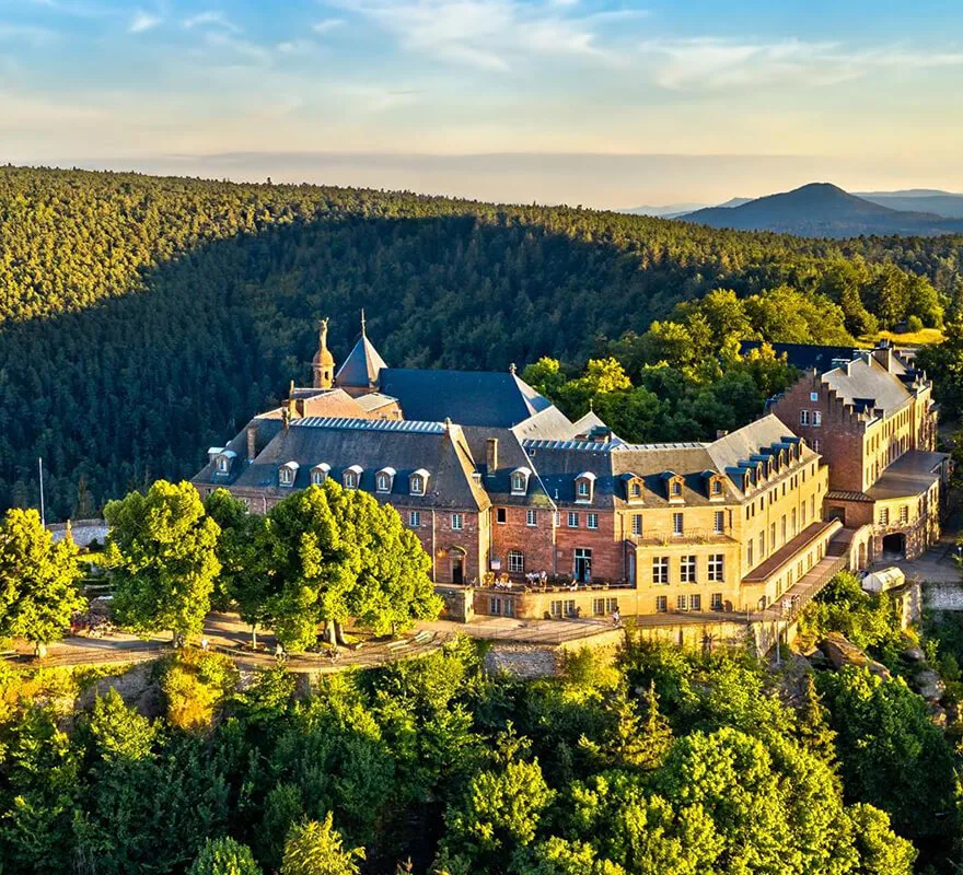 Chauffeur VTC Mont Sainte-Odile Alsace pèlerinage